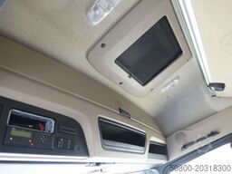 MERCEDES-BENZ 1843 Actros 4x2, Retarder, AC,2x Tank, Lowliner