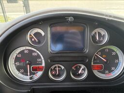 DAF LF 55.250 + lift + euro 5