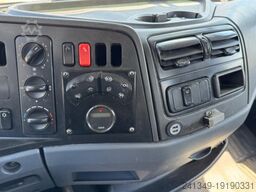 MERCEDES-BENZ Kamag Truck Wiesel