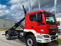 MAN TGM 18.250 4x4 /Abroller/Hiab/NL 9,3 to/3-Sitze