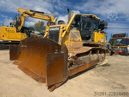Komatsu D65EX-17