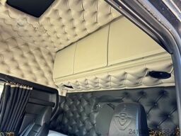 SCANIA S580 V8 4x2