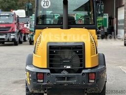 KOMATSU WA 70-7 37 kW 2016 Gabel & Schaufel