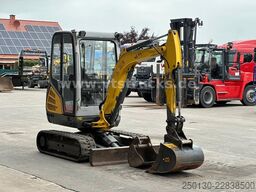 WACKER ET 24  Wechsler + 2 Löffel/18 PS 2016