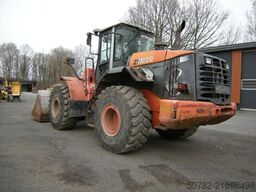 HITACHI Radlader HITACHI ZW200