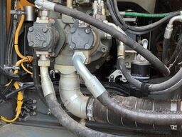 LIEBHERR R924 G8.0-D