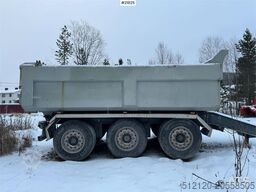 Istrail Triple Axle Trailer