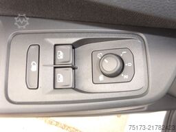 FORD Transit Connect 102PS Limited L2 Kasten Navi