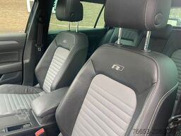 VOLKSWAGEN Passat Variant 2.0 DSG*R-Line*PANO*LED*Teilleder