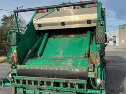 Scania P280 – 2-compartment gas-powered waste collection