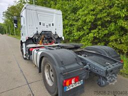 MERCEDES-BENZ Actros 1840