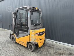 Jungheinrich EFG425k