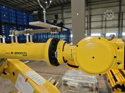 FANUC R-2000iC/165F