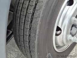 man TGL 8.190 BL City Abrollkipper
