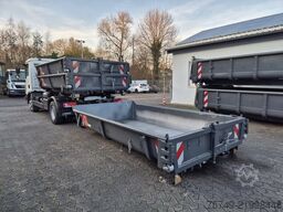 ungesetzt Stapelcontainer Abrollcontainer City
