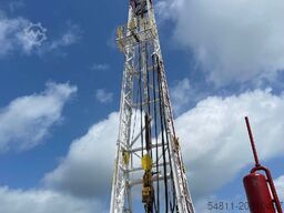 National 80 UE 1000 HP Oil Drilling Rig