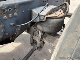 DAF CF 85.360 (FRONT STEEL / DEVANT LAMES / BOITE M...