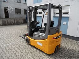Jungheinrich EFG 216k - neue Batterie - Triplex