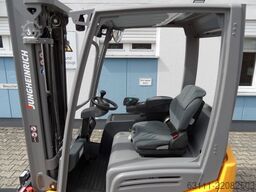 Jungheinrich EFG 216k - neue Batterie - Triplex