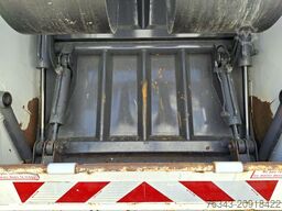 RENAULT D26 WIDE 320 - 6X2 - E6 - SEMAT C337