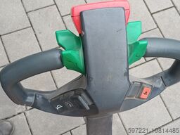 Jungheinrich EJC16 Triplex