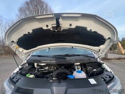 VOLKSWAGEN T5 Kombi 2.0 Tdi Lang BlueMotion 9 Sitze Klima