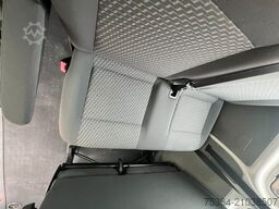 VOLKSWAGEN T5 Kombi 2.0 Tdi Lang BlueMotion 9 Sitze Klima