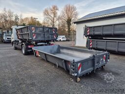 ungesetzt Stapelcontainer Abrollcontainer City