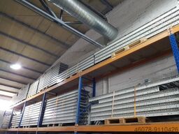 Dematic Rollenförderer Rollenkurven