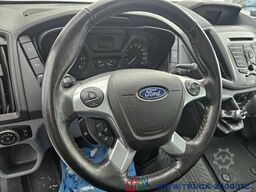 Ford 9 Sitzer el. Rollstuhl Rampe klappbar