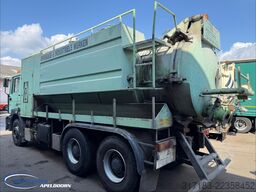 MAN 33.414 6X4 Steel springs, RVS tank