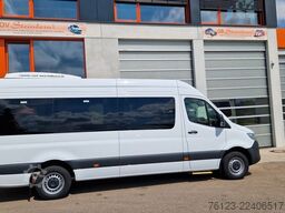 MERCEDES-BENZ Sprinter 420 Elektro bis zu 19 Schlafsessel