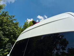 MERCEDES-BENZ Sprinter 420 Elektro bis zu 19 Schlafsessel