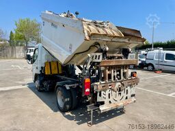 Mitsubishi FUSO CANTER 3S13