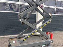 SkyJack SJ 3219 7,80m Scherenarbeitsbühne