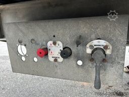 JUNGE DURCHLADER, ANHäNGER