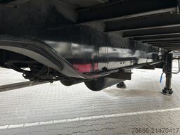 Krone / Hertoghs 01 / City / Curtainside / Loadlift 2...