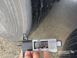 Schmitz Cargobull Semitrailer Reefer Standard divu klāju