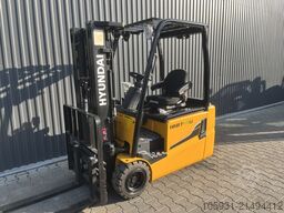 Hyundai 18BT-9U