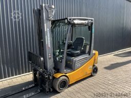 Jungheinrich EFG320