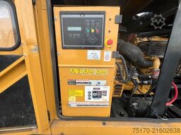 Caterpillar DE88E3 / Stromerzeuger / 80KVA / 2015 / 14.180h