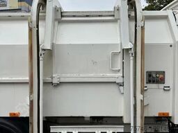 Mercedes-Benz 515 CDI Müllpresswagen Seitenlader Klima