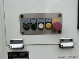 Mercedes-Benz 515 CDI Müllpresswagen Seitenlader Klima