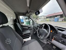 Mercedes-Benz Sprinter 515 CDI Müllpresswagen Seitenlader Klima