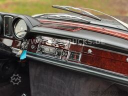 MERCEDES-BENZ 280 SE/9 3.5 W11 Cabriolet Bj.1970