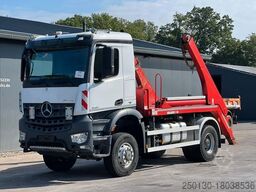MERCEDES-BENZ Arocs 1848 4x4 HYVA Absetzkipper