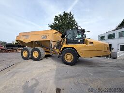 CATERPILLAR 735
