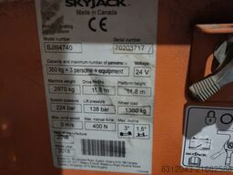Skyjack SJ4740
