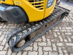 KOMATSU PC26MR-3 / 2020 BJ / 2 x Löffel