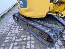KOMATSU PC26MR-3 / 2020 BJ / 2 x Löffel